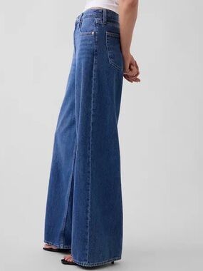 Gap Baggy Mid Rise UltraSoft Denim Relaxed Jeans NWT size 27/4